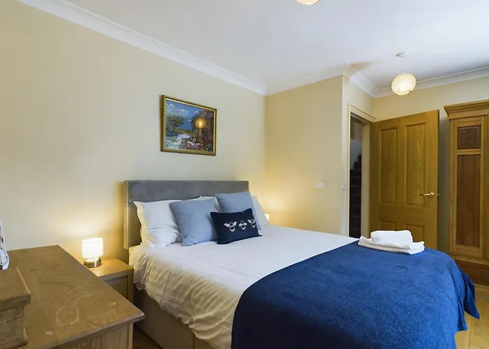 Mourne Mountain Bliss 4Br Cottage With Patio & Bbq Ideal For A Relaxing Getaway